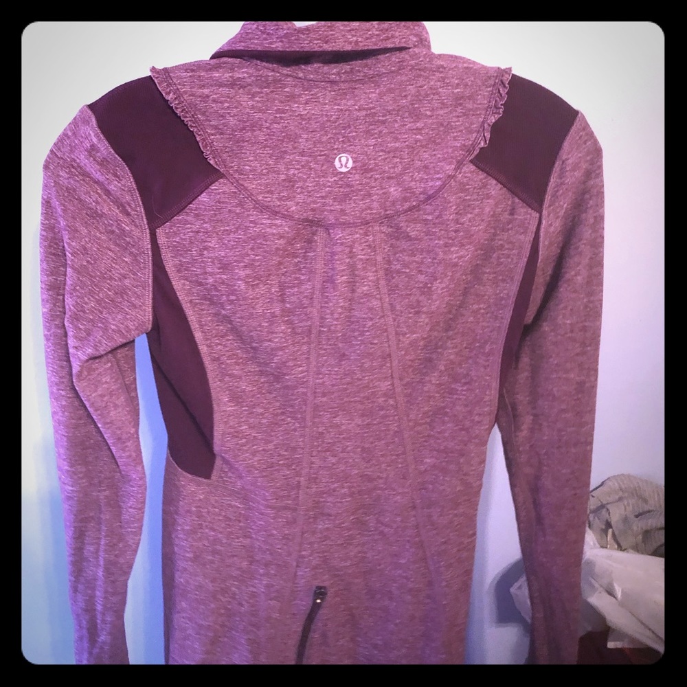 Lululemon 1/4 zip top
